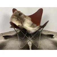 Picture Decorative sheepskin rug for stylish interiors