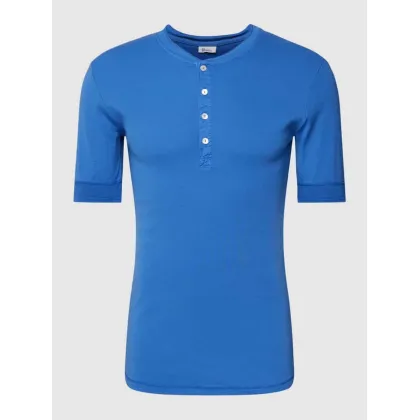 Zdjęcie T-shirt z krótką listwą guzikową model ‘Karl’