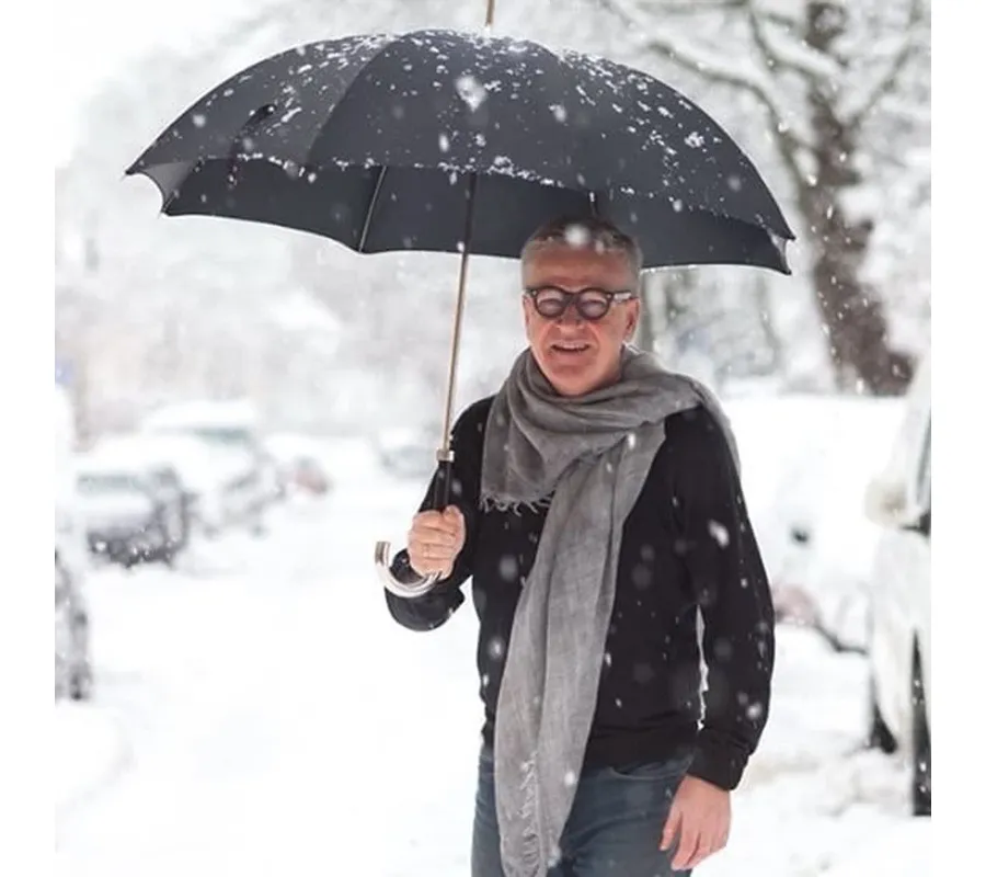 obrazek 6 Elegancki czarny parasol męski w czarne paski z piękną rączką - Pasotti