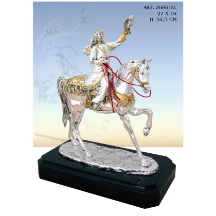 Zdjęcie Stylowa figura włoskiego producenta