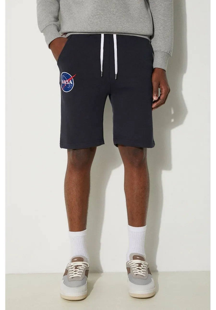 obrazek 1 Alpha Industries szorty męskie kolor granatowy 116362.07-GRANATOWY
