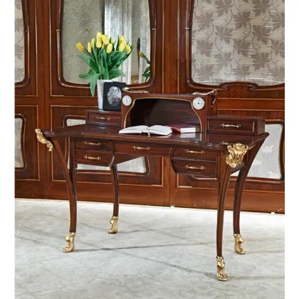 Zdjęcie Luksusowe włoskie biurko