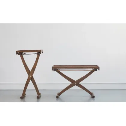 Zdjęcie Stylowy składany stolik – włoskie rzemiosło