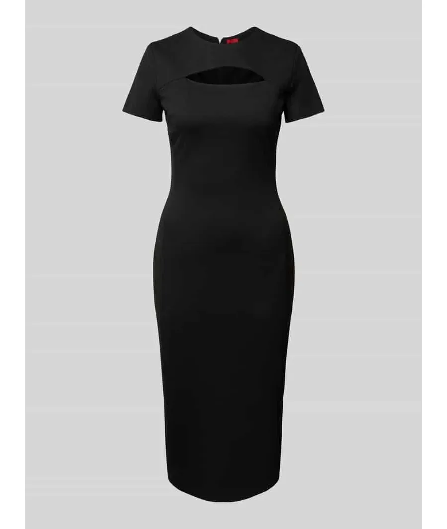 obrazek 1 Sukienka etui z wycięciem model ‘Kalmine’