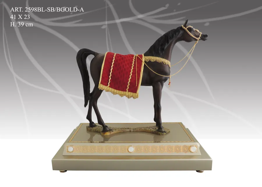 obrazek 1 Ekskluzywna włoska figura konia królewskiego