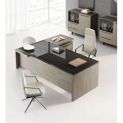 Zdjęcie Włoskie funkcjonalne biurko biurowe ze szklanym blatem - kolekcja E.O.S.