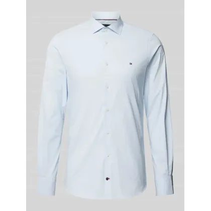 Zdjęcie Koszula biznesowa o kroju slim fit z kołnierzykiem typu kent model ‘Parker’