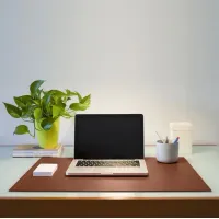 Picture Elegant Clio desk pad
