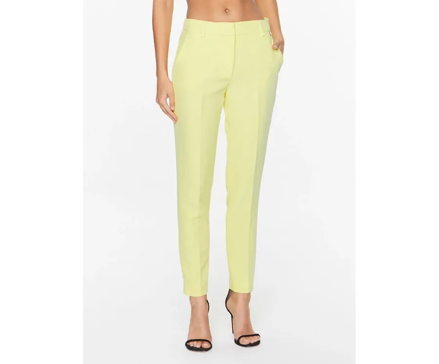 obrazek 1 Liu Jo Spodnie materiałowe CA3235 T2200 Żółty Slim Fit