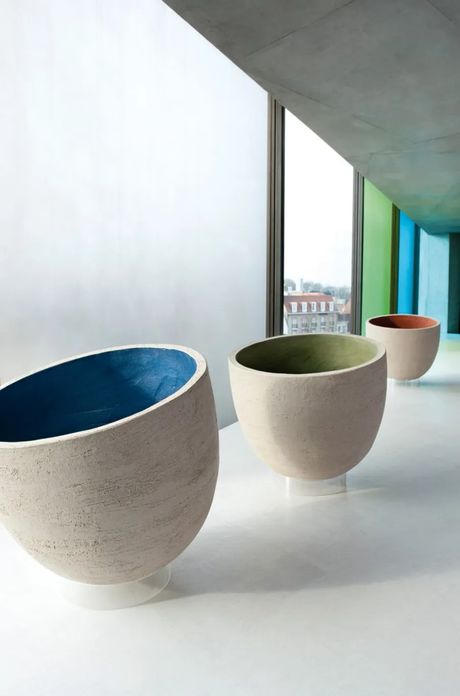 obrazek 1 Elegancka gliniana donica na taras - Atelier Vierkant