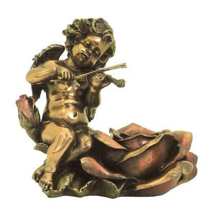 Zdjęcie Figurka Anioła na róży