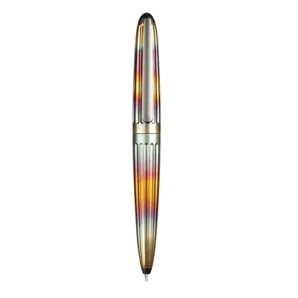 Zdjęcie Charakterystyczny ołówek mechaniczny Aero flame 0,7 mm