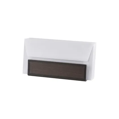 Zdjęcie Stylowy stojak na listy ze skóry i drewna dębowego