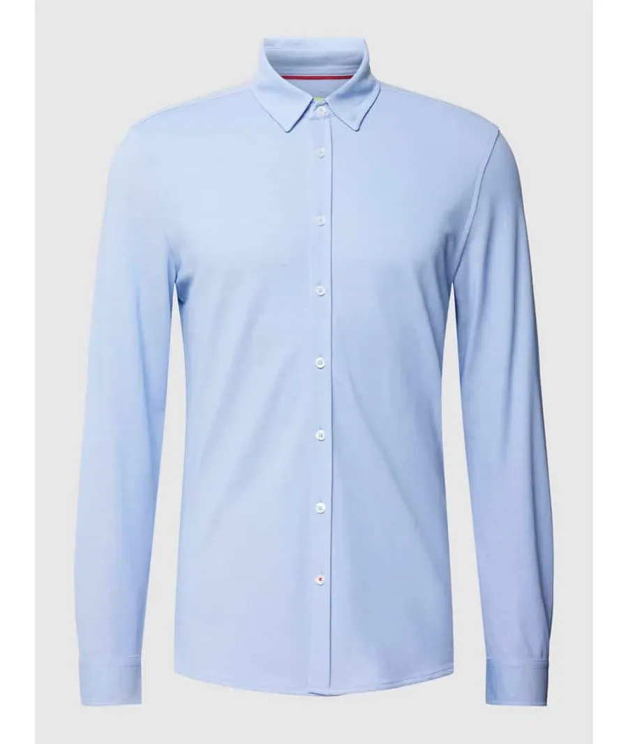 obrazek 1 Koszula casualowa o kroju regular fit z fakturowanym wzorem