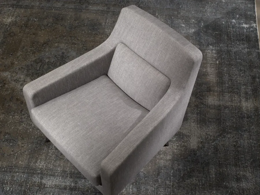 obrazek 15 Designerski fotel do nowocześnie urządzonego salonu - Casadesus