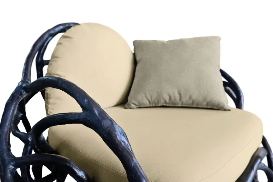 picture 3 A comfortable armchair perfect for a beautiful living room - Karpa