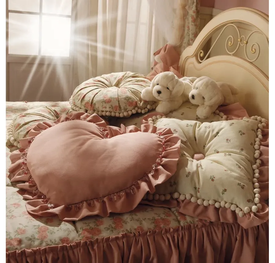 picture 2 Elegant and classic kid room for a girl - Ebanisteria Bacci