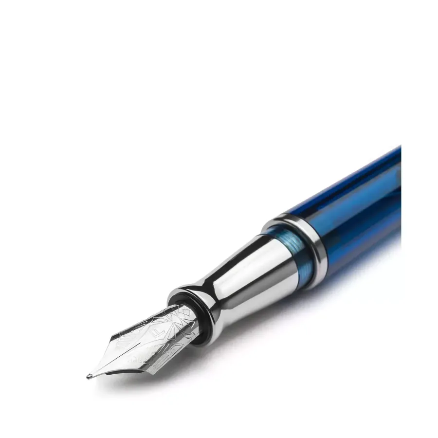 obrazek 1 Włoskie pióro wieczne Avatar Ur Demo Metal Sky Blue M na prezent