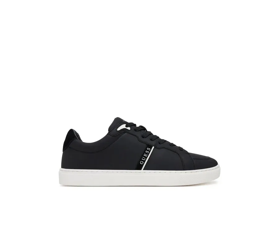 obrazek 1 Guess Sneakersy FMTTO4 ELE12 Czarny