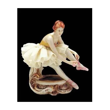 Zdjęcie Ekskluzywna figurka baletnicy z porcelany