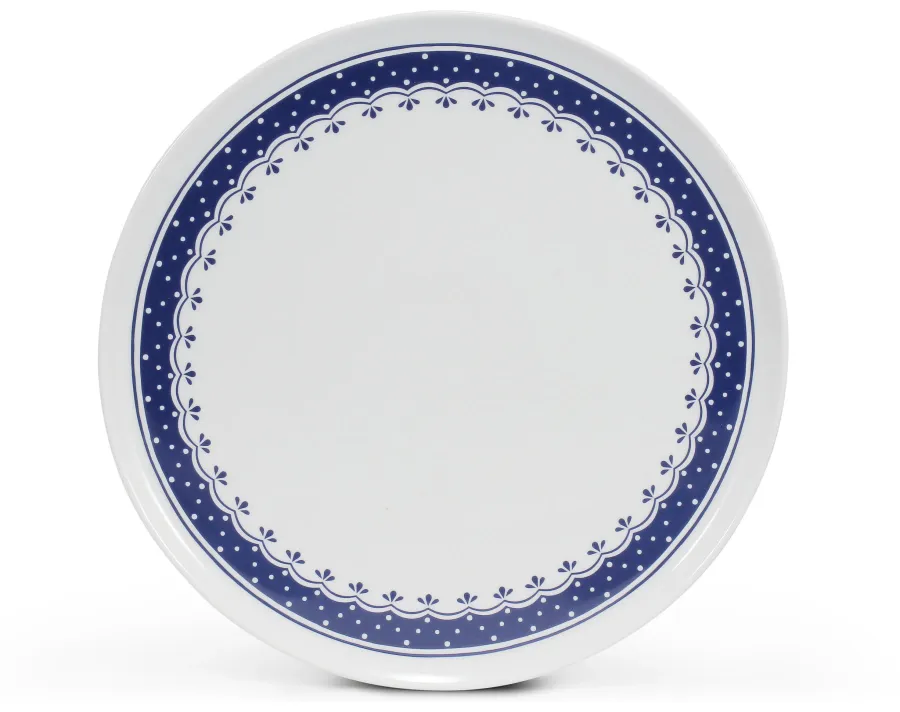 obrazek 1 Piękny stylowy talerz na ciasto z porcelany zdobiony niebieskim geometrycznym motywem - Leander