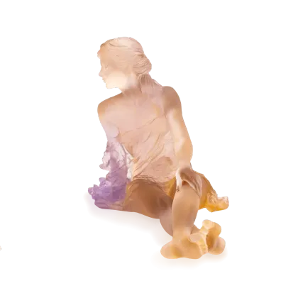 Zdjęcie Lekki wiatr w bursztynowym różu – rzeźba Luo Li Rong