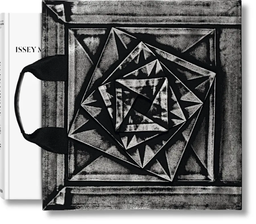album Issey Miyake - sklep luxury products