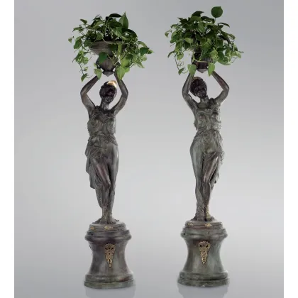 Picture Bronze sculptures of a pair of Venus with a flowerpot, 2 pieces - Fonderia Artistica Ruocco