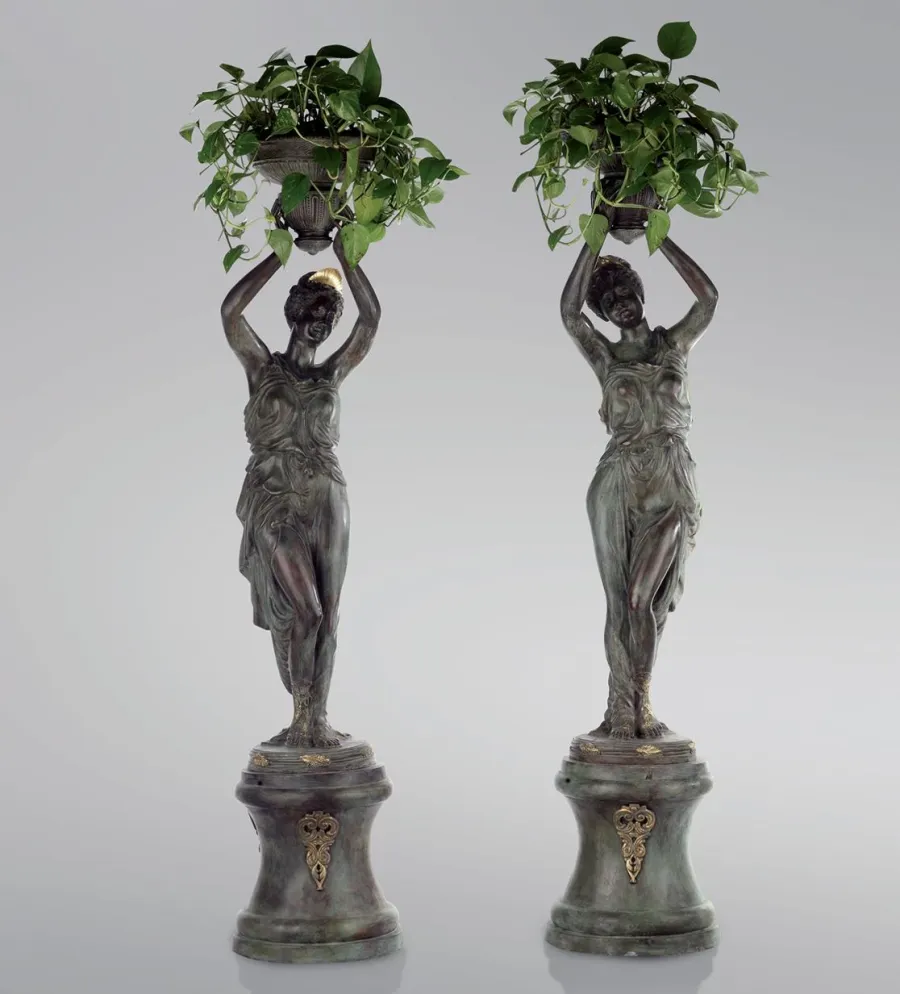 obrazek 1 Rzeźby z brązu pary Wenus z doniczką 2 sztuki - Fonderia Artistica Ruocco