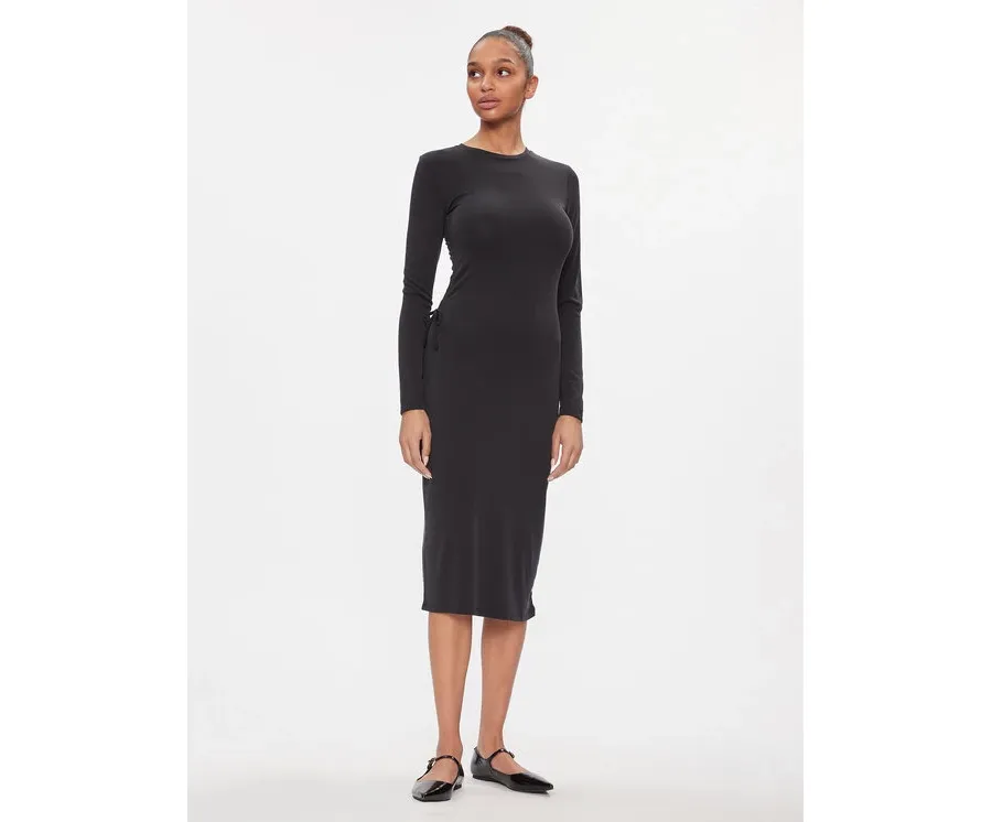 obrazek 1 Vero Moda Sukienka codzienna Phine 10299277 Czarny Regular Fit