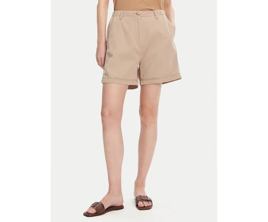 obrazek 1 Tommy Hilfiger Szorty materiałowe WW0WW44762 Beżowy Regular Fit