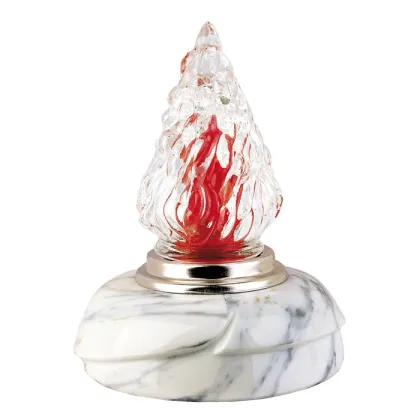 Zdjęcie Wyszukana lampa porcelanowa z Włoch na nagrobki