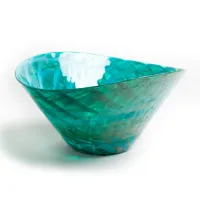 Picture An extremely decorative bowl made of Murano glass