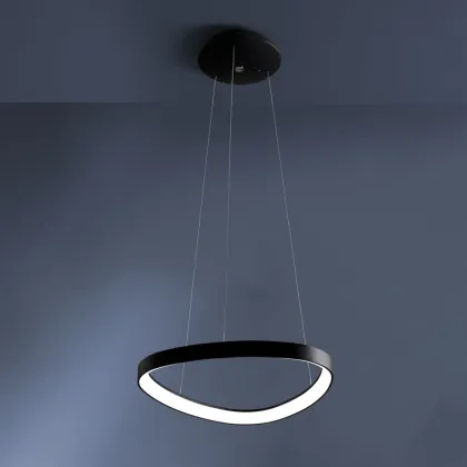 Zdjęcie Czarna lampa wisząca Lifering 60 od włoskiego producenta