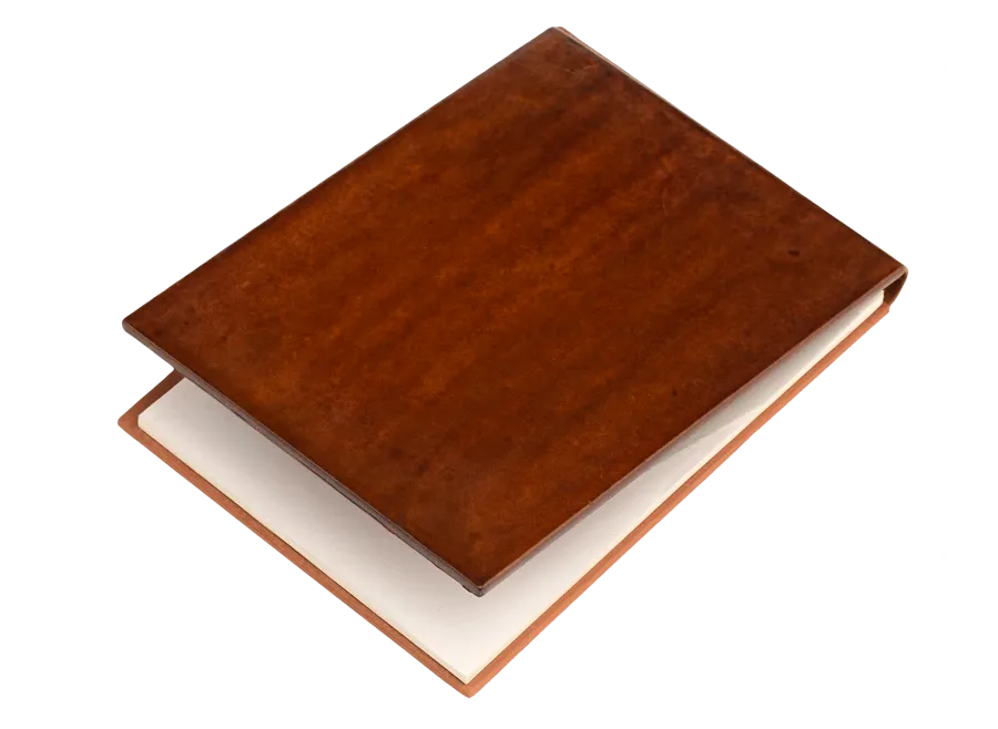 picture 1 Unique leather notebook – an Italian manufactory
