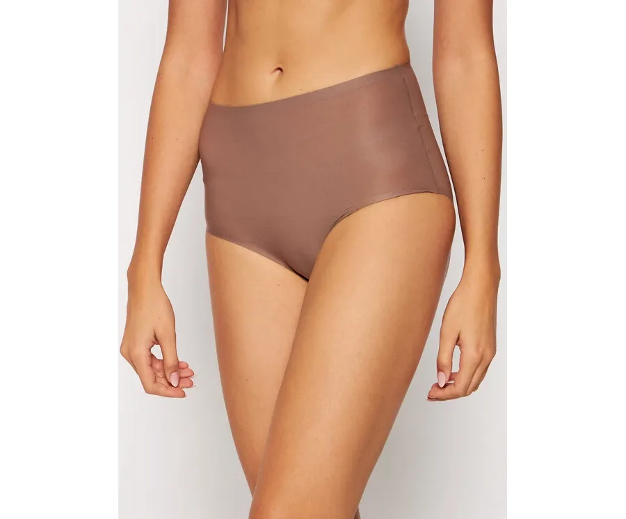 obrazek 1 Chantelle Figi klasyczne z wysokim stanem Soft Stretch C26470 Brązowy