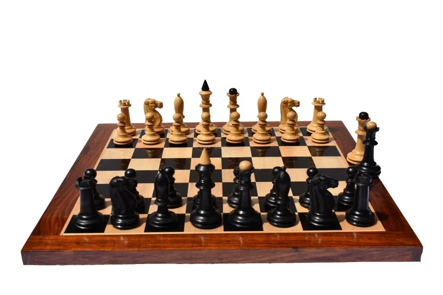 obrazek 1 Stylowa szachownica drewniana z figurami - The Chess Empire