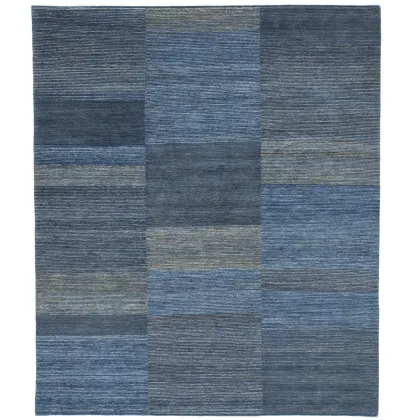 Zdjęcie Wełniany dywan w odcieniu indygo