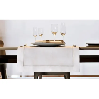 Picture Luxurious linen tablecloth - Vintage collection