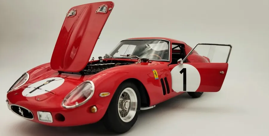 obrazek 7 Unikatowa replika Ferrari 250 GTO, 1000km Paris Montlhéry, P.+R. Rodriguez, #1
