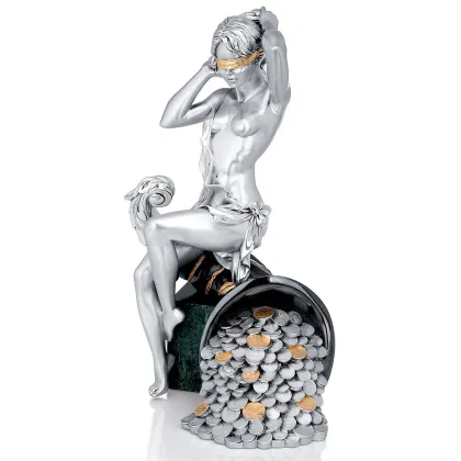 Zdjęcie Szczęśliwa i bogata kobieta - figurka ozdobna