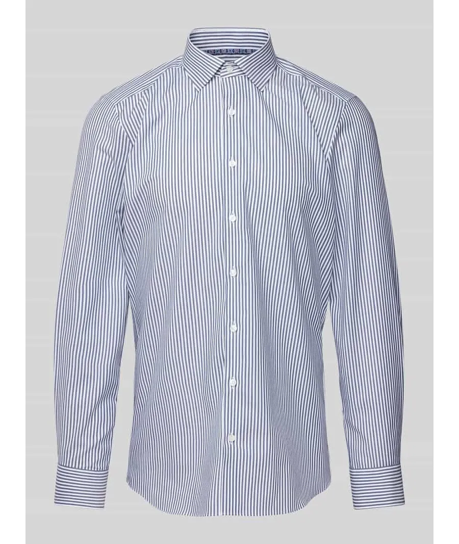 obrazek 1 Koszula biznesowa o kroju slim fit z kołnierzykiem typu kent
