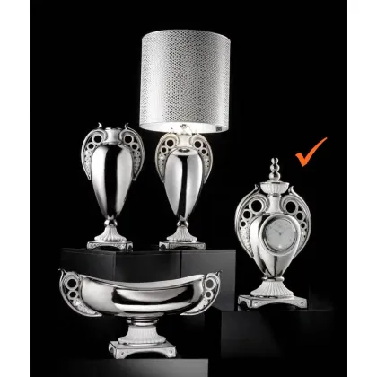 Zdjęcie Fascynujący zegar prosto z Italii