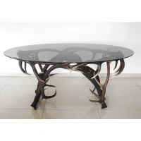 Zdjęcie Owalny stół z uperlonego poroża jelenia do stylowych wnętrz