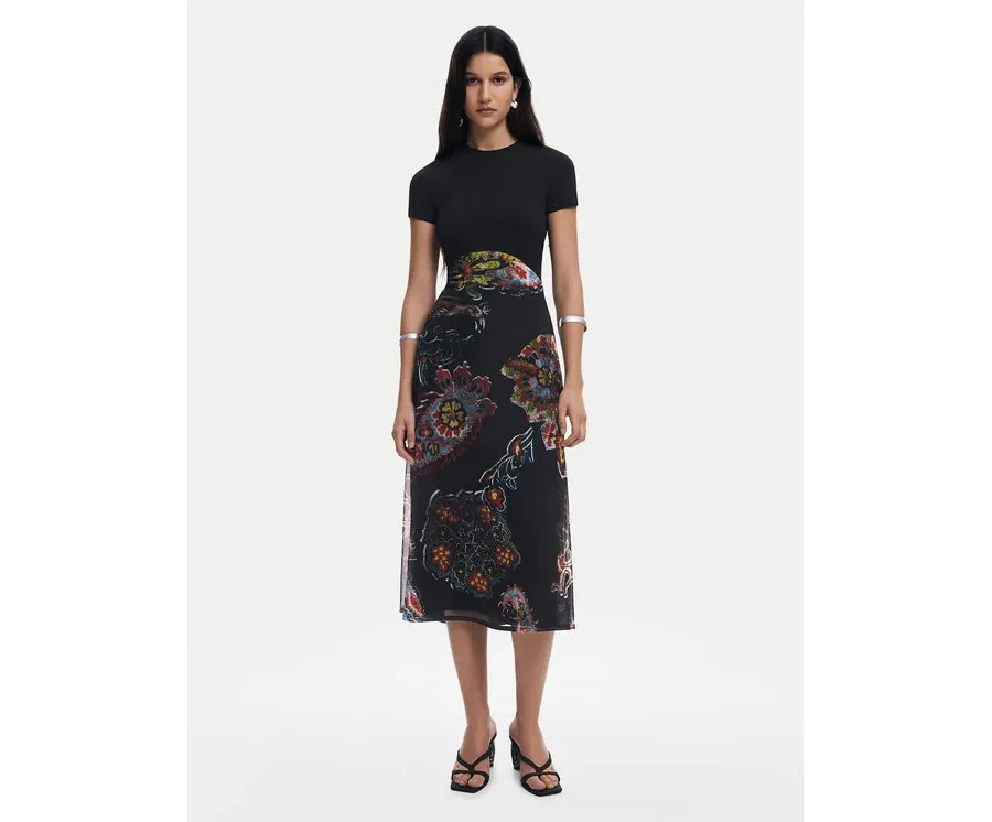 obrazek 1 Desigual Sukienka codzienna Paisley 25SWVK32 Czarny Regular Fit