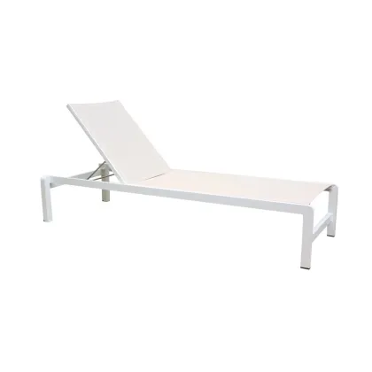 Zdjęcie Funkcjonalny leżak do ogrodu i na taras