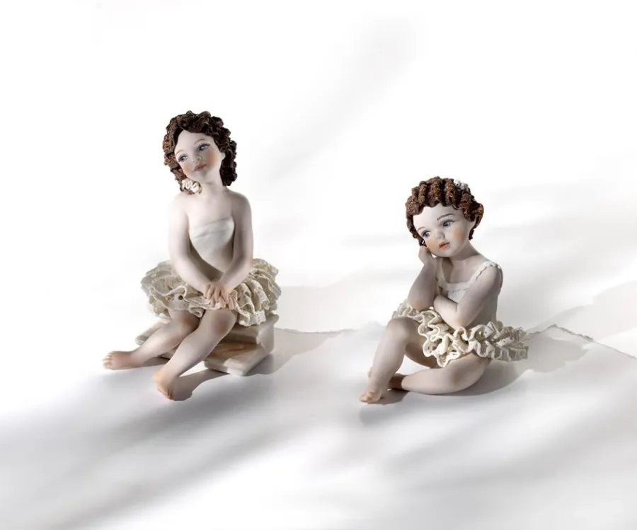 obrazek 2 Porcelanowa figura małej baletnicy - Sibania