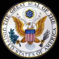 Zdjęcie Blat stołu ogrodowego z kamienia wulkanicznego z motywem wielkiej pieczęci amerykańskiej – Ceramiche Valchida