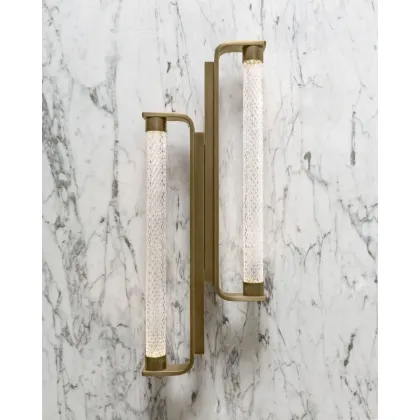 Zdjęcie Fantastyczna lampa ścienna Stradivari do luksusowych pomieszczeń