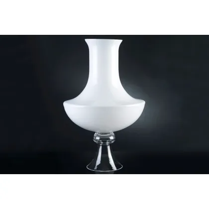 Picture Luxurious Italian blown VG glass vase